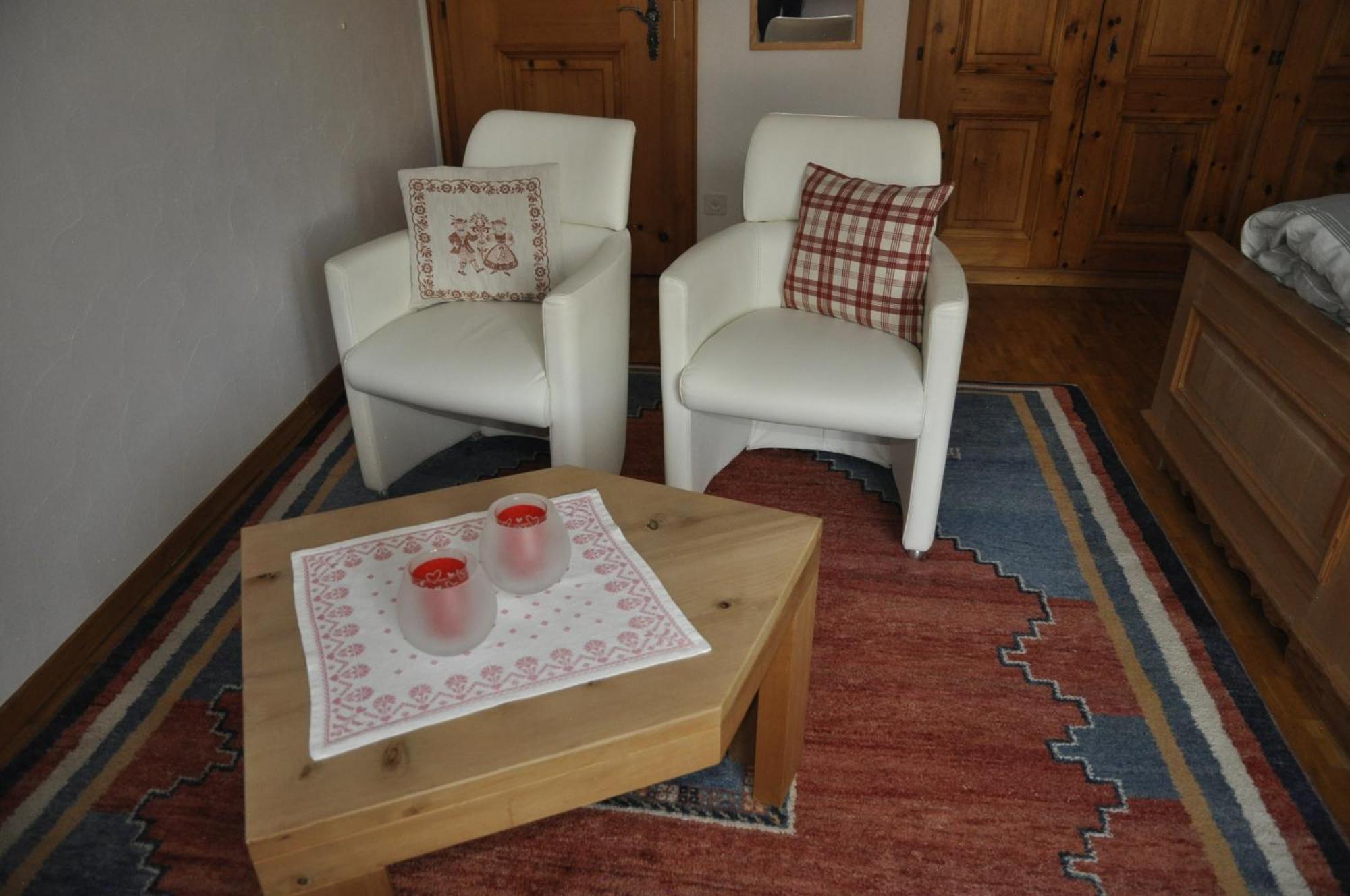 Chesa Viletta La Punt-Chamues-ch Habitación foto